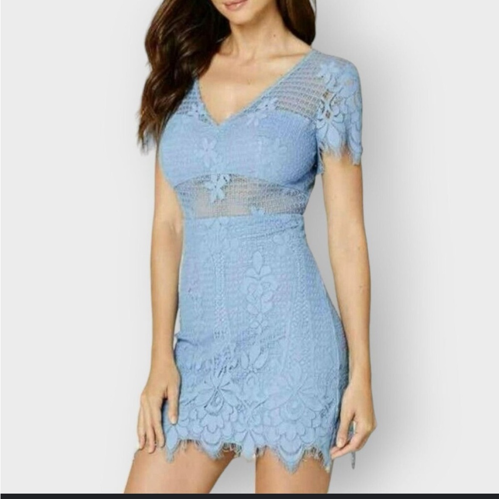 Brand new bebe blue eyes dress size 8